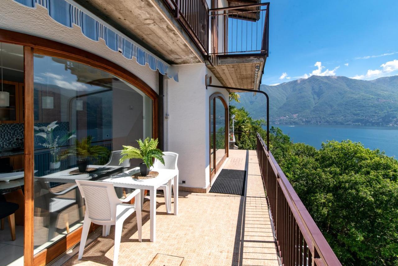 Villa Fantastica Carate Urio Exteriör bild