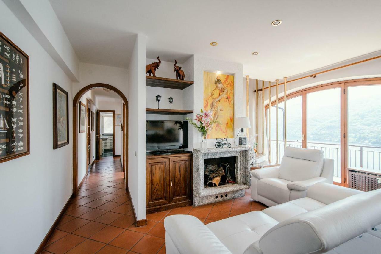 Villa Fantastica Carate Urio Exteriör bild